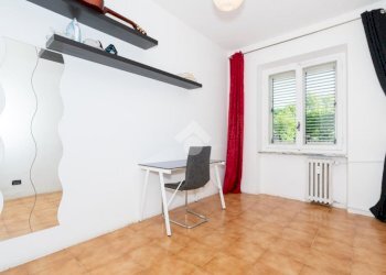 Three-room apartment Via dei tigli, Torino (neighborhood Falchera) - photo 5