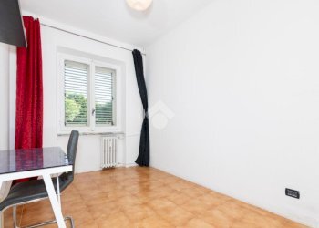 Three-room apartment Via dei tigli, Torino (neighborhood Falchera) - photo 9
