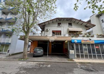 Negozio via venezia, Cattolica - foto 1