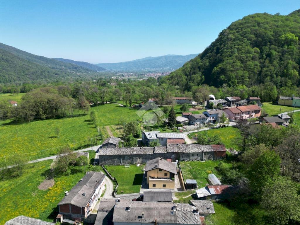 Semi-detached house Via San Giuseppe Croesio, Paesana - photo 2