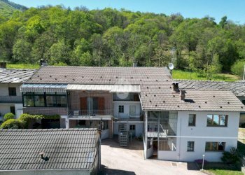 Semi-detached house Via San Giuseppe Croesio, Paesana - photo 1