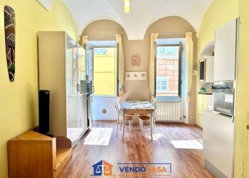 Three-room apartment Loano - photo 1