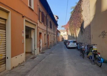 Zona - Box Vicolo Borchetta, Bologna (neighborhood San Vitale) - photo 2