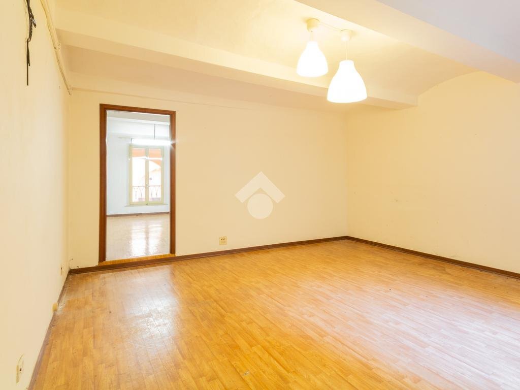 Office Ufficio Via Santa Maria, Correggio - photo 2