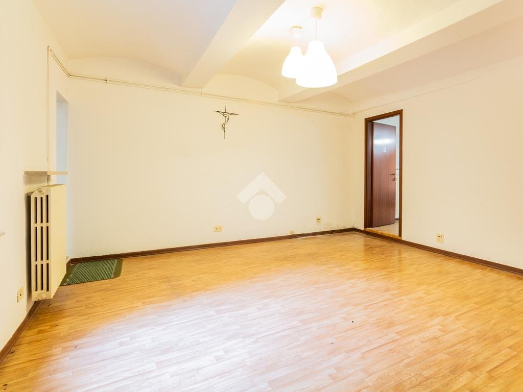 Office Ufficio Via Santa Maria, Correggio - photo 3