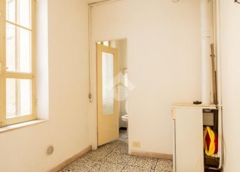 Office Ufficio Via Santa Maria, Correggio - photo 7