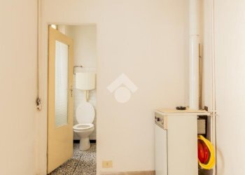 Office Ufficio Via Santa Maria, Correggio - photo 8