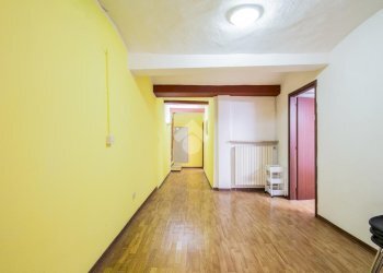 Office Ufficio Via Santa Maria, Correggio - photo 13