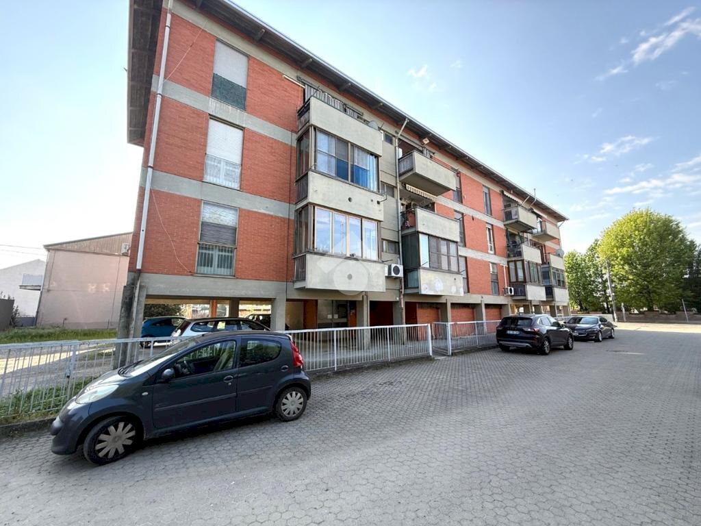 Three-room apartment Via Vernazzola, Cilavegna - photo 1