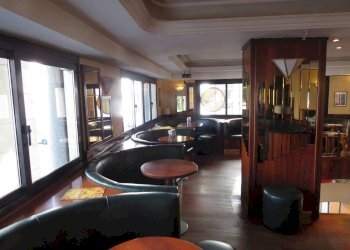 Bar - Tobacco - Ricevitoria Piazza Dante, Genova - photo 16
