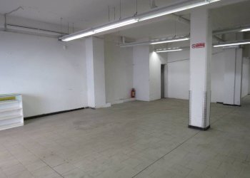 Warehouse Genova (neighborhood Nervi) - photo 4