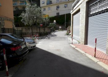 Warehouse Genova (neighborhood Nervi) - photo 9