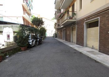 Warehouse Genova (neighborhood Nervi) - photo 25