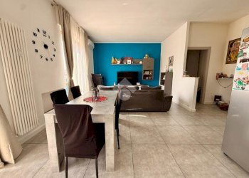 Three-room apartment Via Santa Rosa da Lima, Abbiategrasso - photo 9