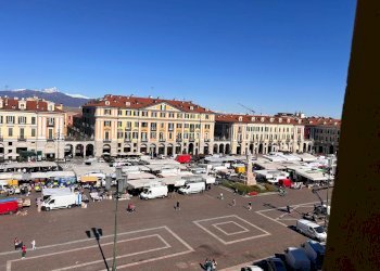 Four-room apartment piazza Tancredi Galimberti, 1, Cuneo - photo 1