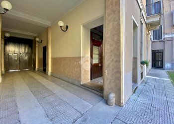 One-room apartment Viale Tibaldi, Milano - photo 13