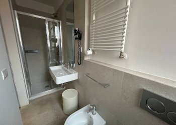 Bagno - Two-room apartment Via Guido Guinizelli 5, Bologna (neighborhood Murri) - photo 10