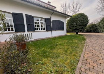 Giardino - Villa Bifamiliare Via Pier Paolo Molinelli, Bologna (zona Murri) - foto 9