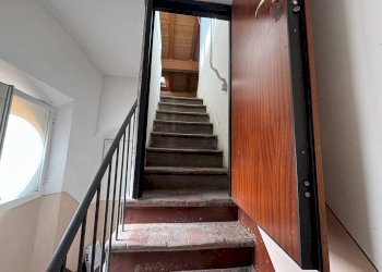 Interno palazzo - Trilocale Via Altabella, Bologna (zona Centro Storico) - foto 22