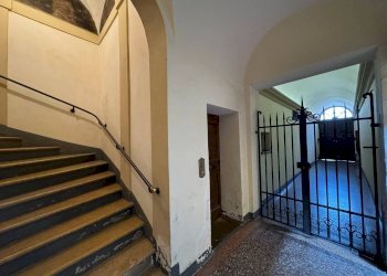 Interno palazzo - Quadrilocale Via delle Moline, Bologna (zona Centro Storico) - foto 36