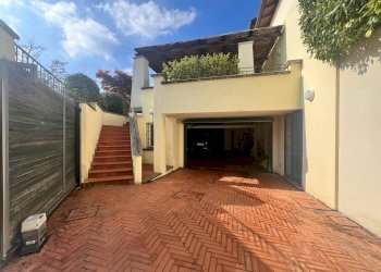 Cortile interno - Villa Unifamiliare Via Pontebuco 60, San Lazzaro di Savena - foto 55