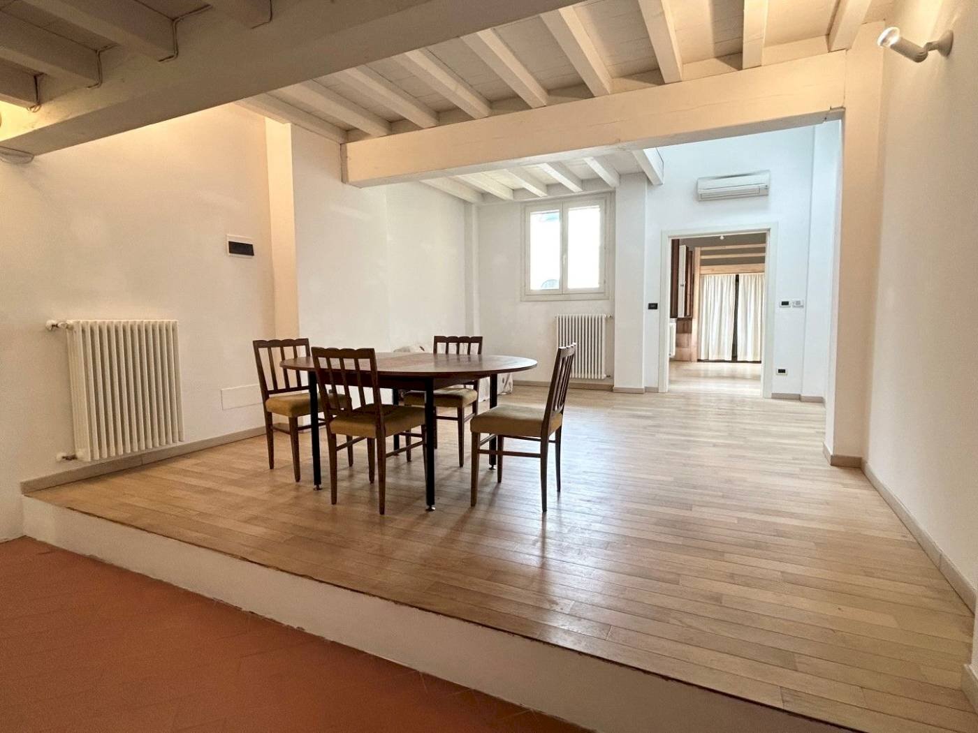 Salone - Two-room apartment Via Centotrecento 21, Bologna (neighborhood Irnerio) - photo 3