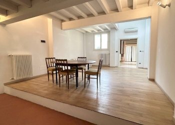 Salone - Two-room apartment Via Centotrecento 21, Bologna (neighborhood Irnerio) - photo 3