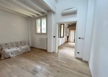 Salone - Two-room apartment Via Centotrecento 21, Bologna (neighborhood Irnerio) - photo 9
