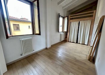 Camera da letto - Bilocale Via Centotrecento 21, Bologna (zona Irnerio) - foto 10