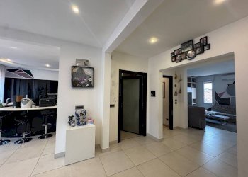 Ingresso - Appartamento Via Giovanni Fattori, Bologna (zona Santa Viola) - foto 8