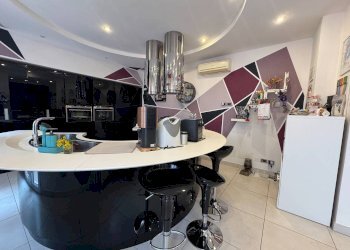 Interno non residenziale - Appartamento Via Giovanni Fattori, Bologna (zona Santa Viola) - foto 10