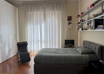 Camera da letto - Quadrilocale Via Guglielmo Marconi, Bologna (zona Marconi) - foto 26