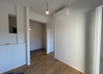 Camera da letto - Bilocale Via Don Giovanni Minzoni 4, Bologna (zona Marconi) - foto 4