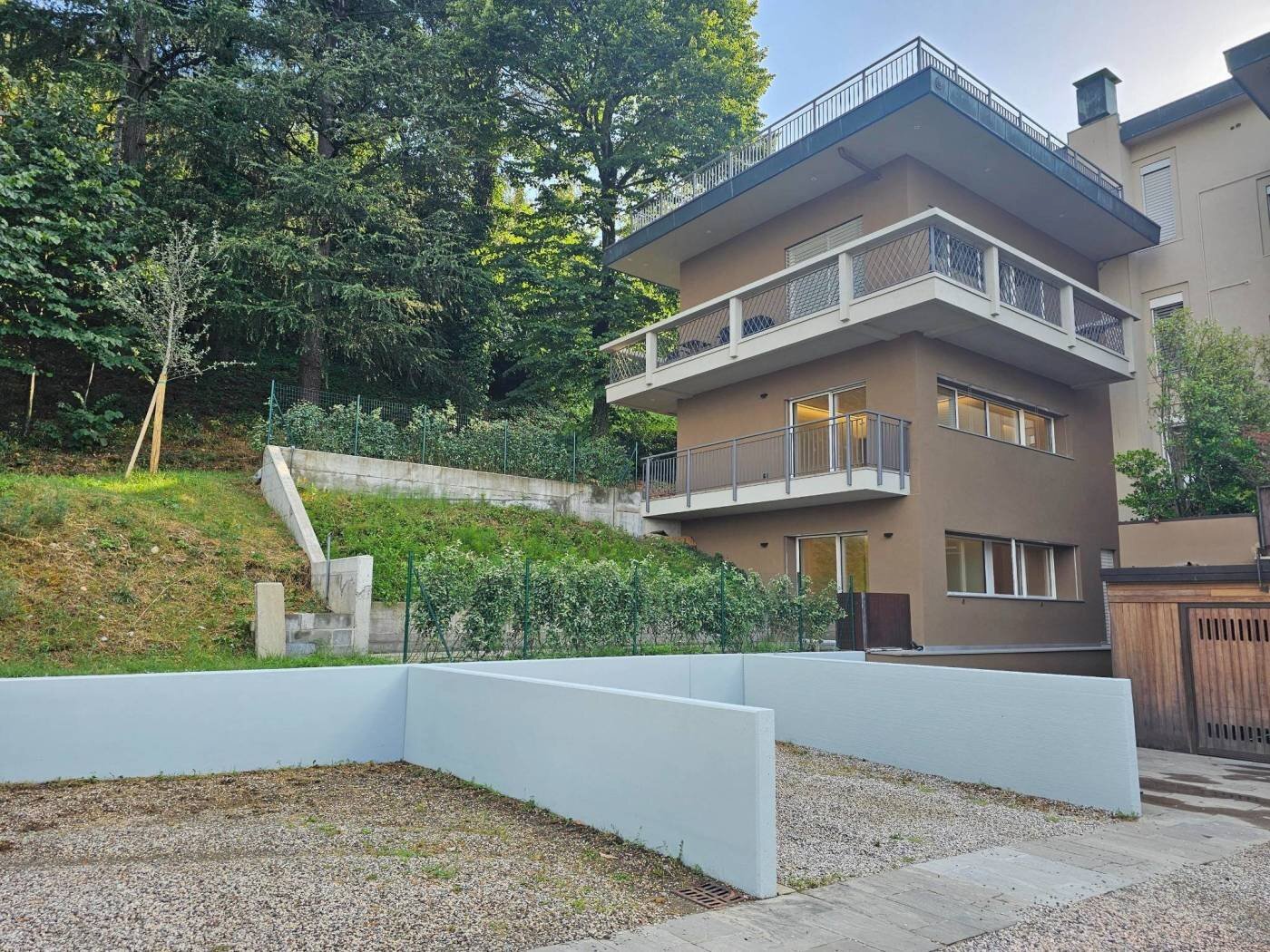 Facciata - Appartamento Via di Monte Donato, Bologna (zona Murri) - foto 2