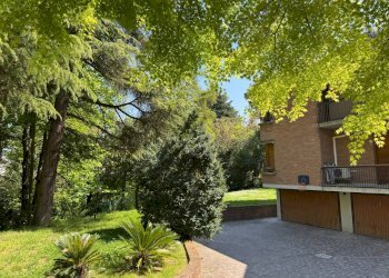 Giardino - Appartamento Via Siepelunga, Bologna (zona Murri) - foto 48