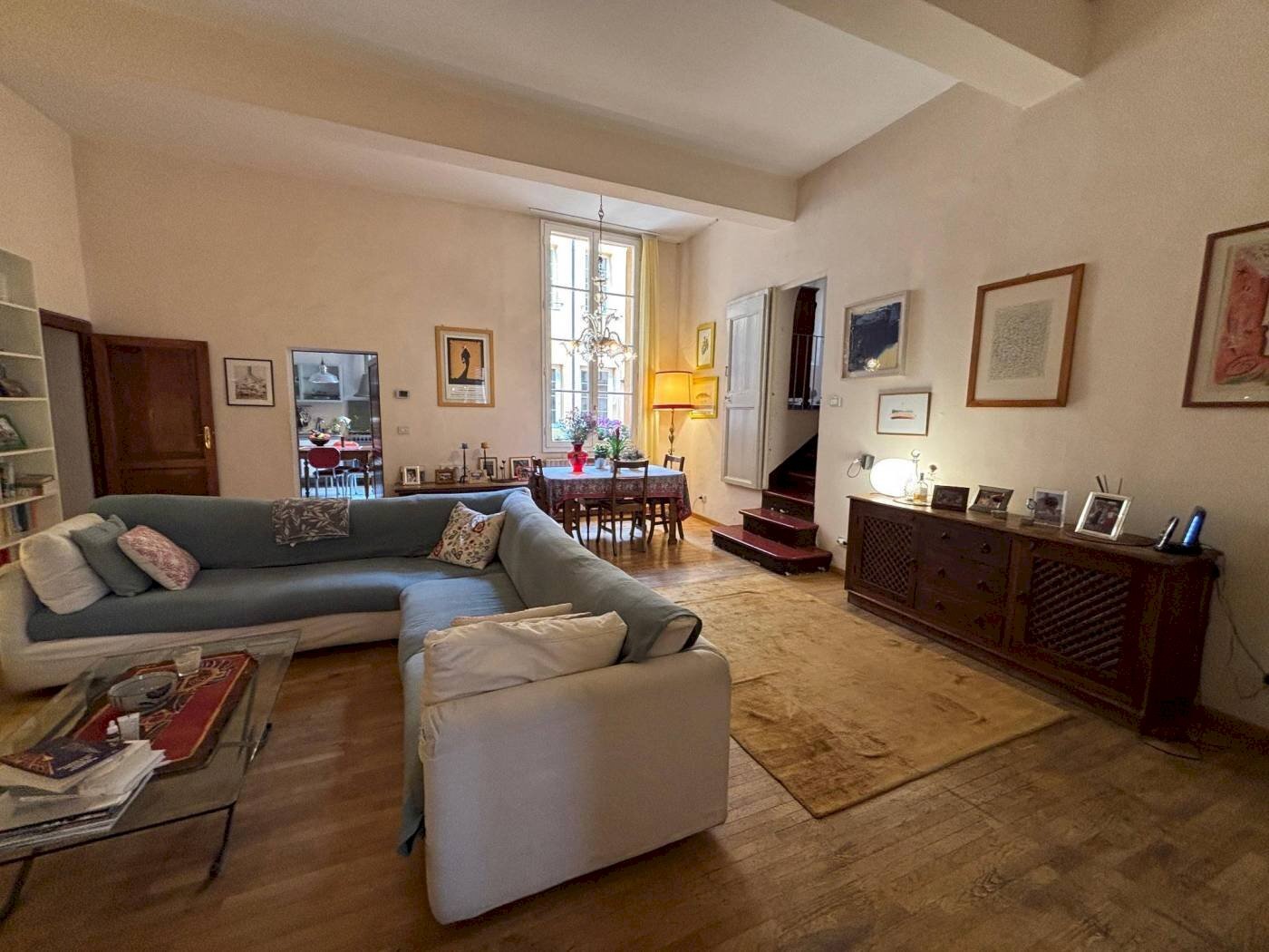 Salone - Appartamento Piazza Giosuè Carducci 4, Bologna (zona Santo Stefano) - foto 1