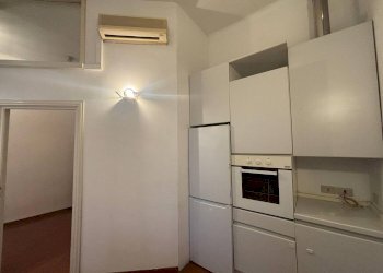 Cucina - Quadrilocale Via Castiglione 71, Bologna (zona Santo Stefano) - foto 11