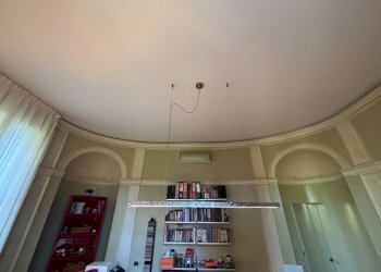 Interno palazzo - Villa Via Francesco Orsoni, Bologna (zona Colli) - foto 37