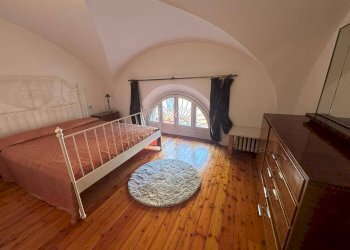 Camera da letto - Trilocale Via San Simone, Bologna (zona Centro Storico) - foto 9