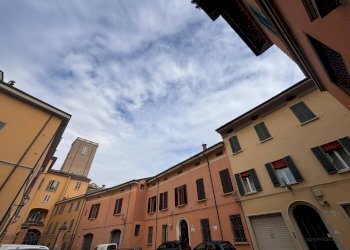 Zona - Trilocale Via San Simone, Bologna (zona Centro Storico) - foto 18