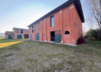 Facciata - Rustico Via del Pino, Ozzano dell'Emilia - foto 2