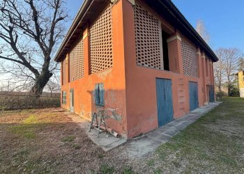 Facciata - Rustico Via del Pino, Ozzano dell'Emilia - foto 4