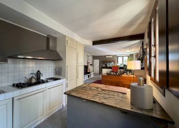 Cucina - Quadrilocale Via del Pozzo 27, Bologna (zona San Ruffillo) - foto 17