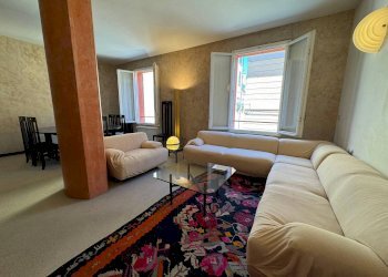 Salone - Appartamento Via San Petronio Vecchio, Bologna (zona Santo Stefano) - foto 9