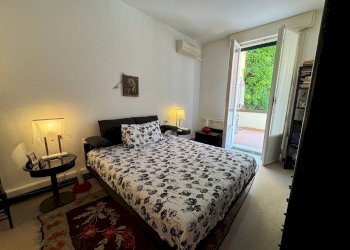 Camera da letto - Appartamento Via San Petronio Vecchio, Bologna (zona Santo Stefano) - foto 18