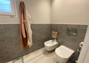 Bagno - Monolocale Piazza di Porta San Donato, Bologna (zona San Vitale) - foto 11