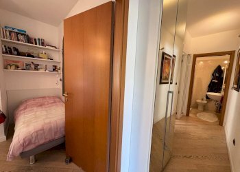Corridoio - Three-room apartment Via Madre Teresa di Calcutta, San Lazzaro di Savena - photo 43