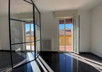Cucina - Bilocale Via San Petronio Vecchio, Bologna (zona Santo Stefano) - foto 1