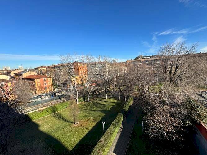 Vista - Bilocale Via Paolo Fabbri, Bologna (zona Massarenti) - foto 2