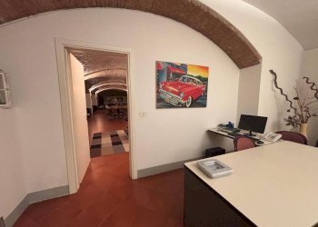 Studio - Non-buildable land Via de' Poeti, Bologna (neighborhood Castiglione) - photo 11